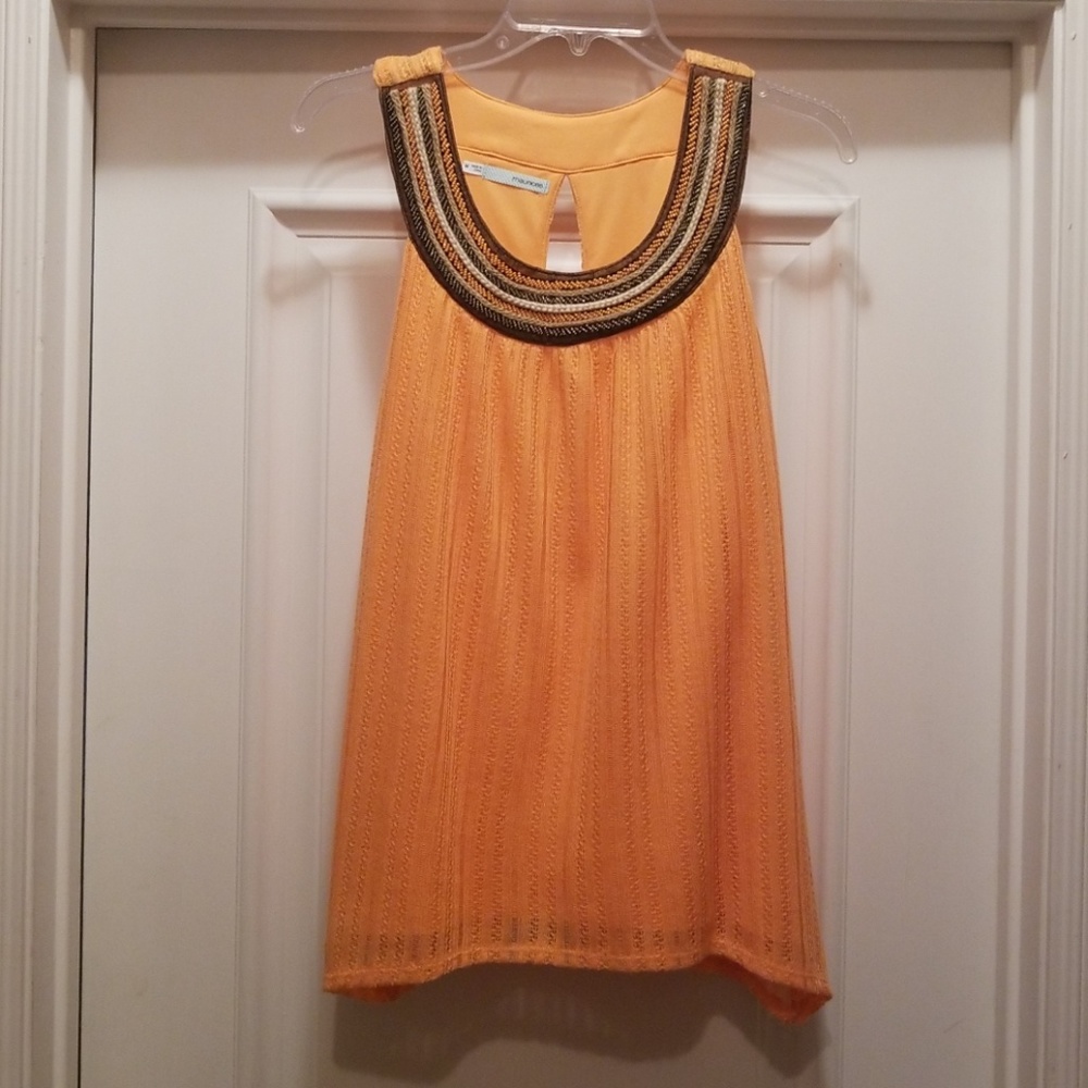 Sleeveless top